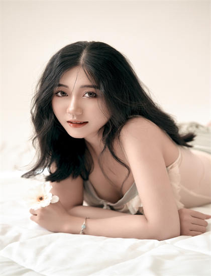 《女神别逃我真是天师》年龄分级指南：适龄观众与内容警示，收视第一